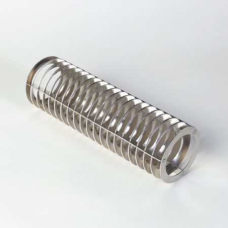 Lampenreflektor aus Aluminium, montiert